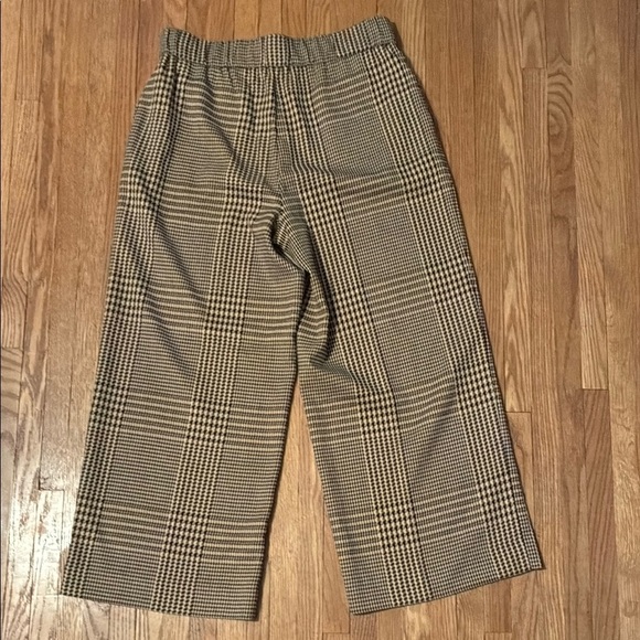 Renuar Beige and Black Checkered Wide Leg Pants - Picture 7 of 14